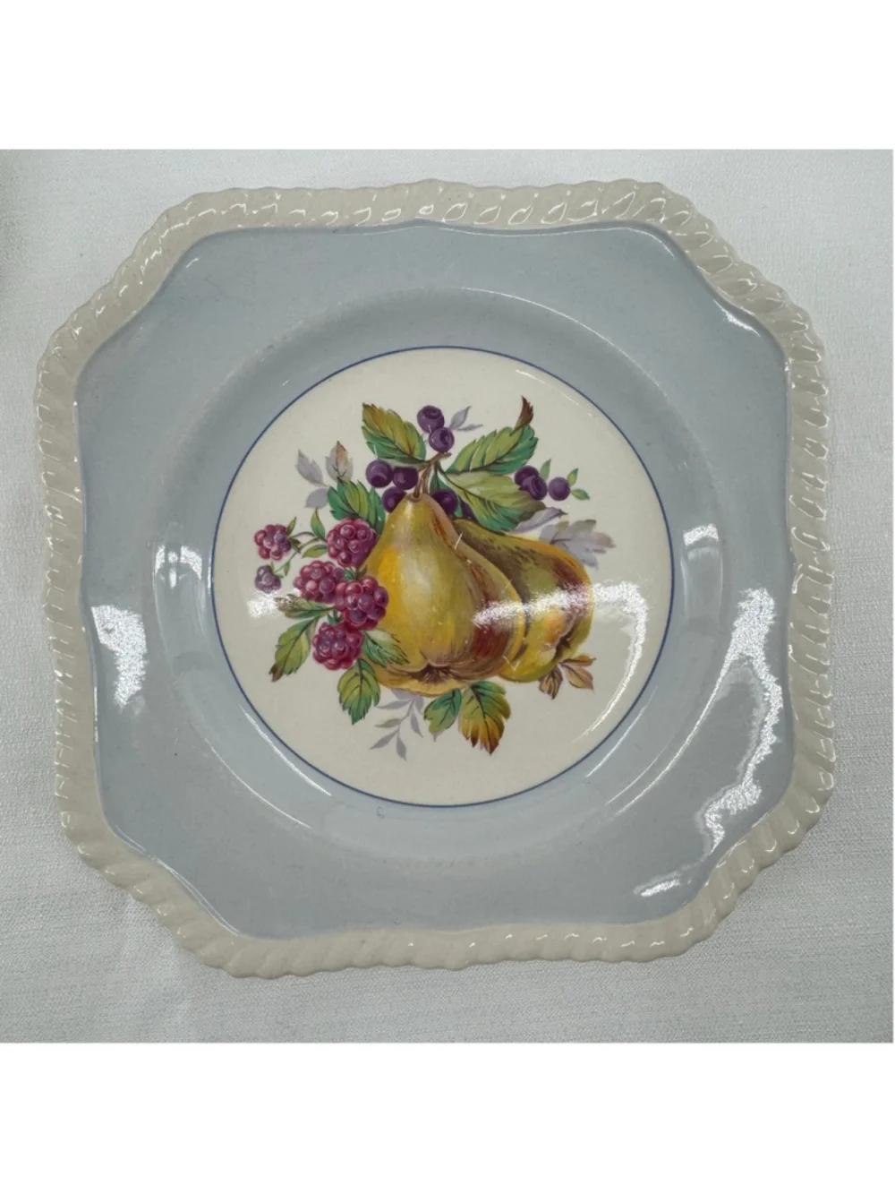 Set of 4 Vintage Johnson Bros California Plates Fruit 7.5 inch Made in England